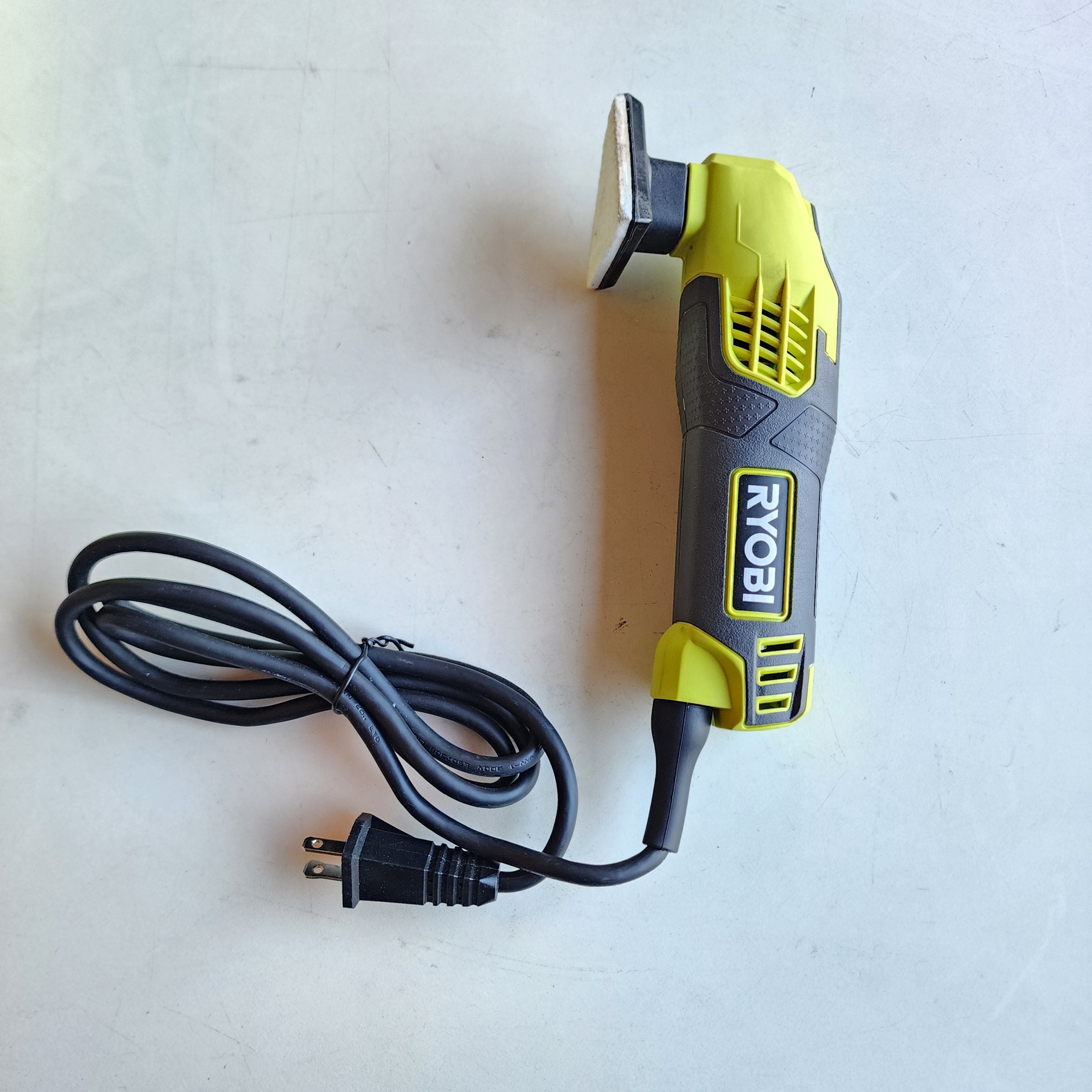 Ryobi DETAIL SANDER (DS1100)