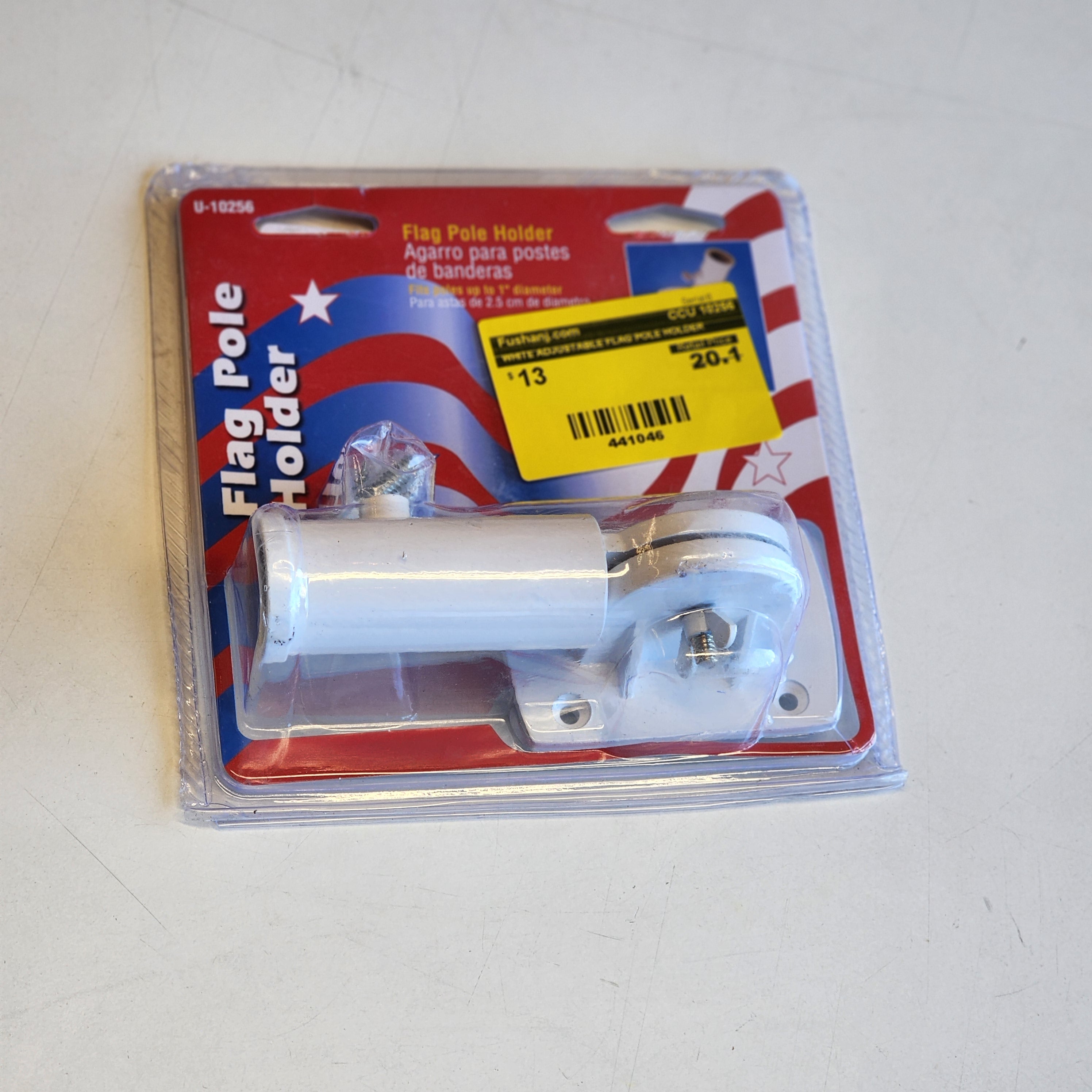 WHITE ADJUSTABLE FLAG POLE HOLDER (CCU 10256)