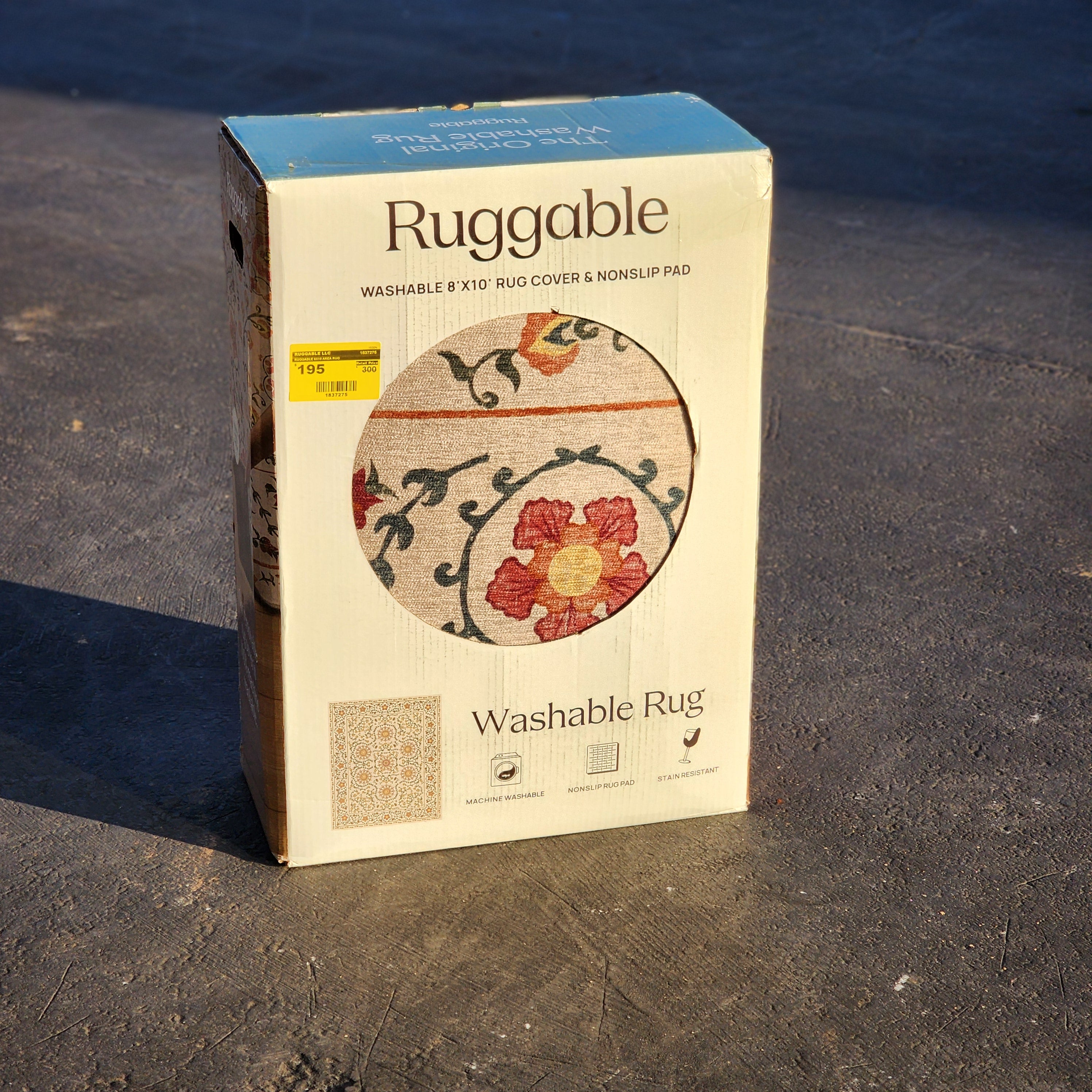 RUGGABLE 8X10 AREA RUG