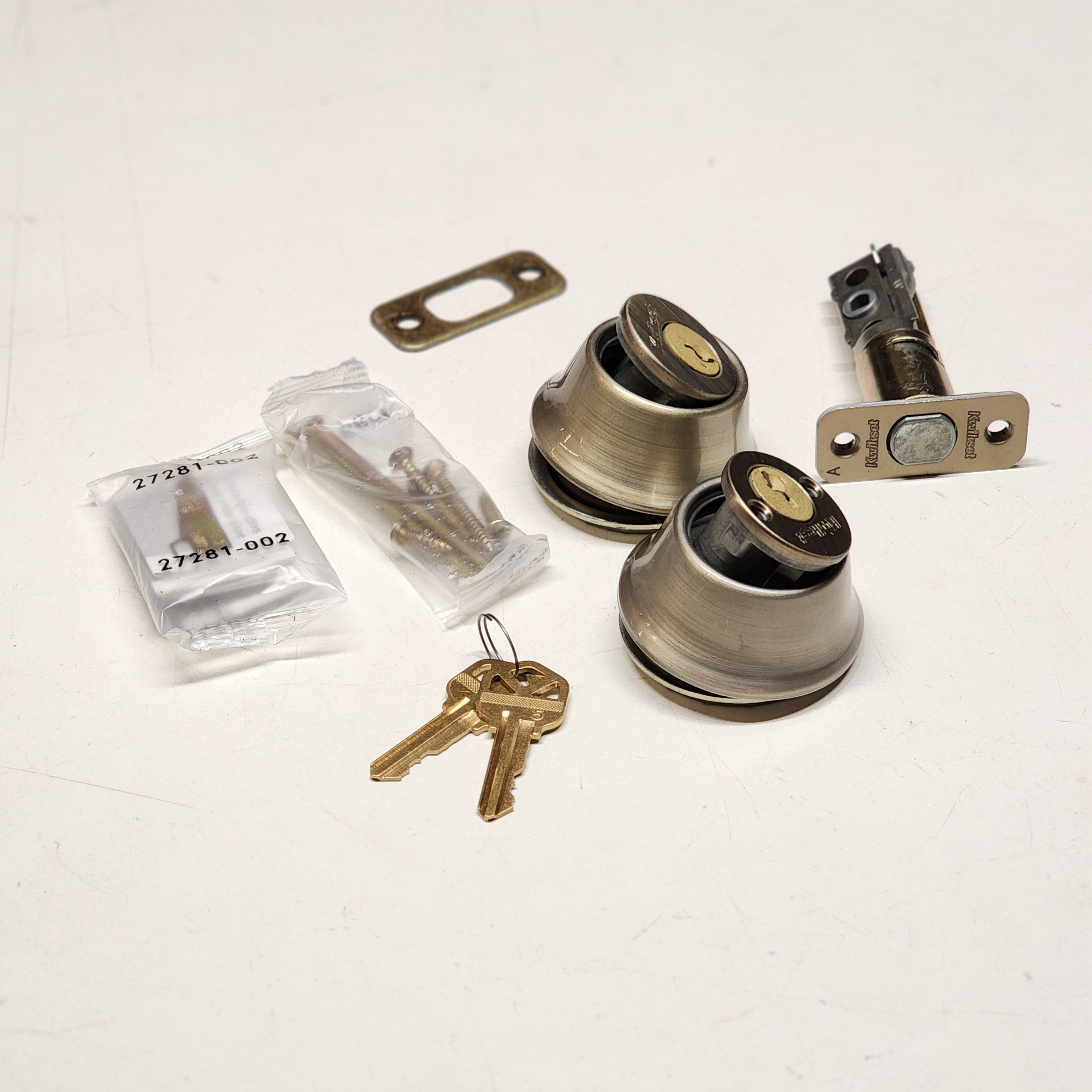 665 Antique Brass Double Cylinder Deadbolt featuring SmartKey Security and Microban Technology (96650-510)