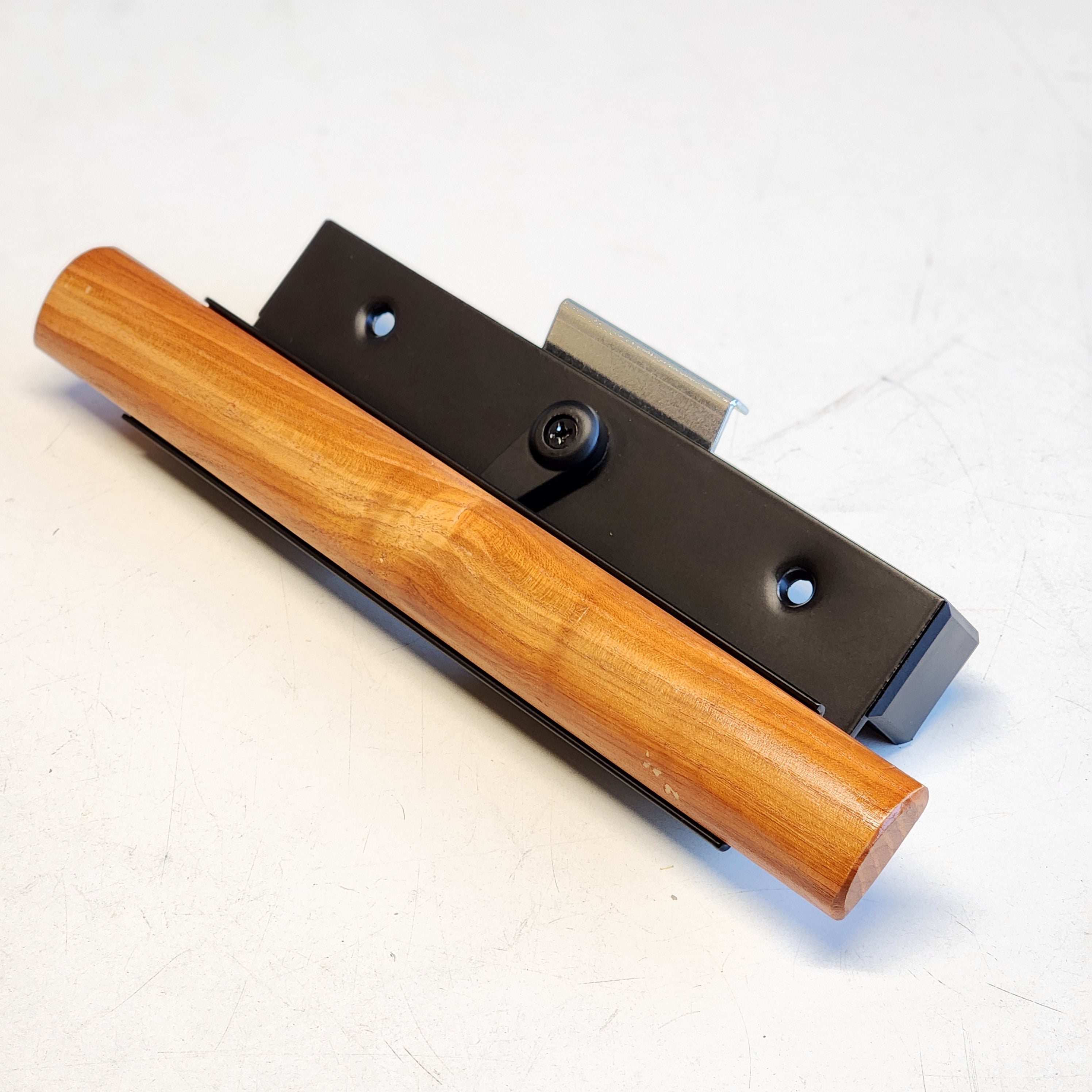 PATIO DOOR HANDLE BLACK ALUM/WOOD (C 1126)