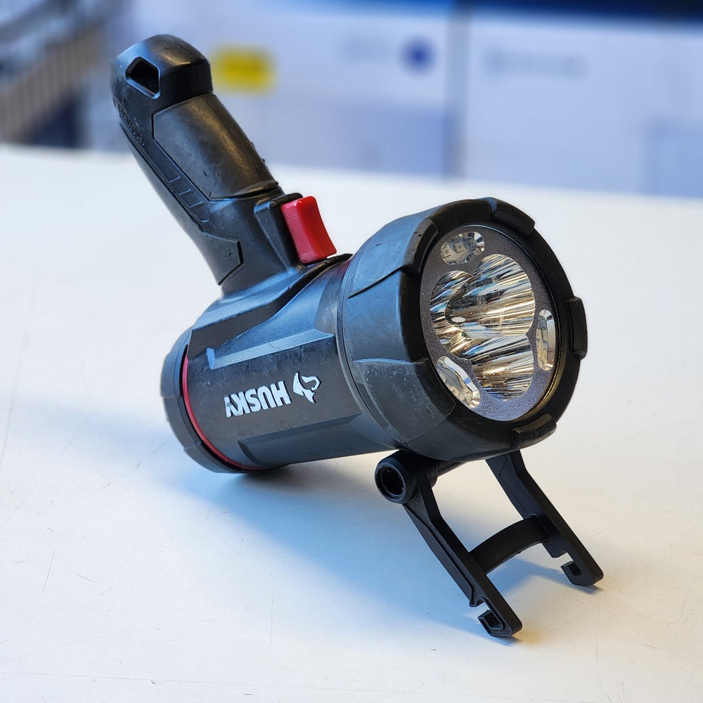 2500 Lumens Dual Power Floating Rechargeable Spotlight (90711)