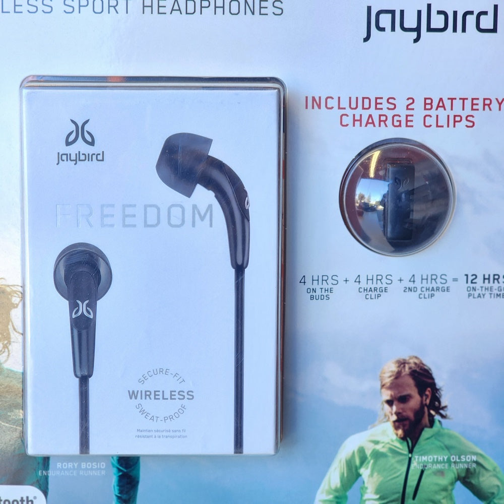 Freedom Wireless sport Headphones with battery charge clips