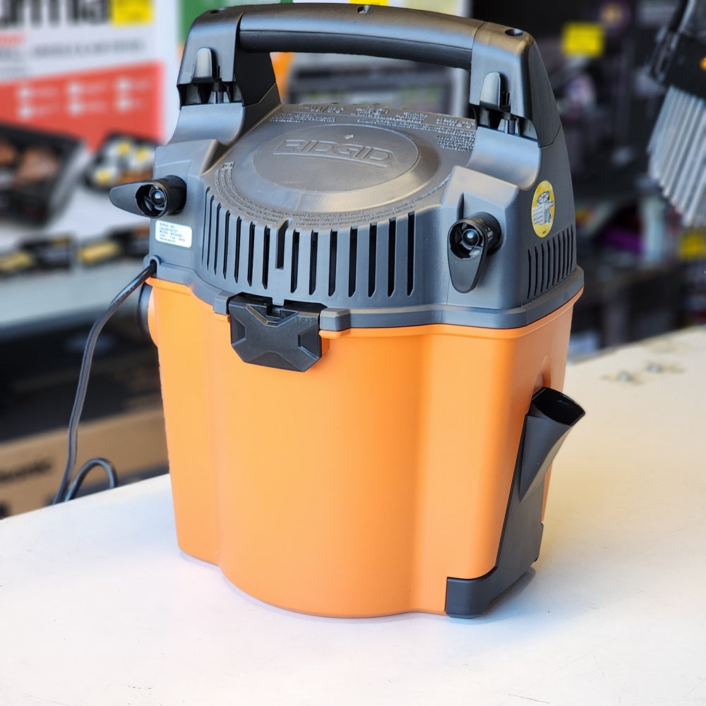 RIDGID 3 GAL WET/DRY VAC (WD3050)