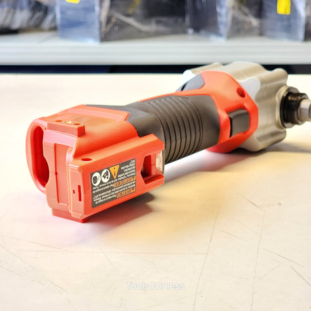 Milwaukee M12 12-Volt Lithium-Ion Cordless Rivel Tool