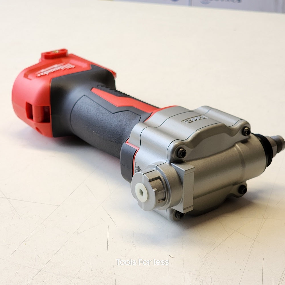 Milwaukee M12 12-Volt Lithium-Ion Cordless Rivel Tool