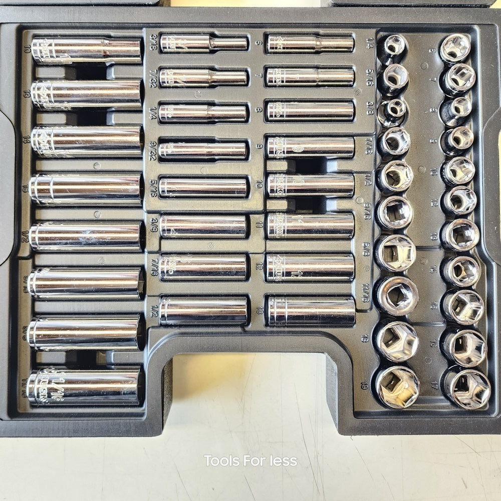 MECHANICS TOOL SET WITH BUILD-OUT STORAGE TRAYS (270-PIECE)