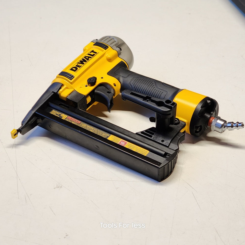 Pneumatic 18-Gauge 1/4in Crown Corded Stapler