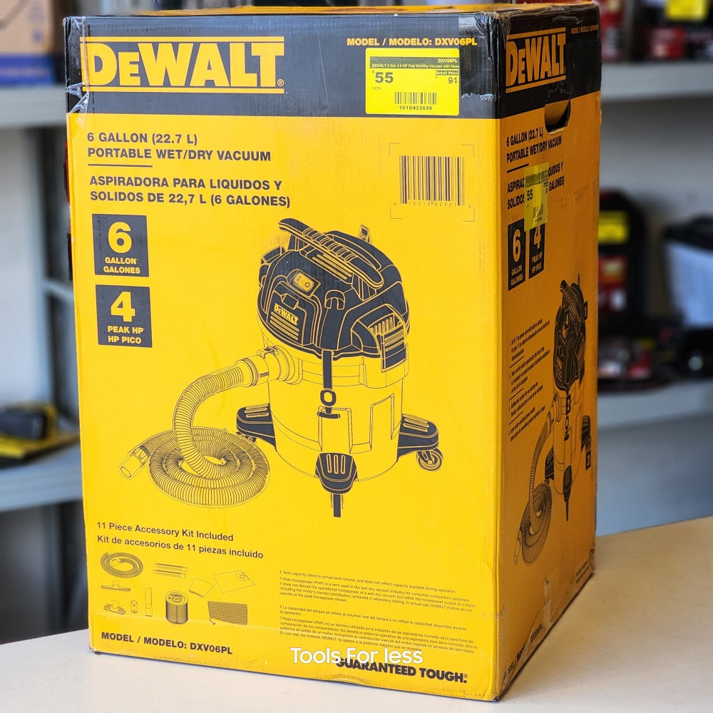 DEWALT 6 GAL 4.0 HP POLY WET/DRY VACUUM WITH HOSE