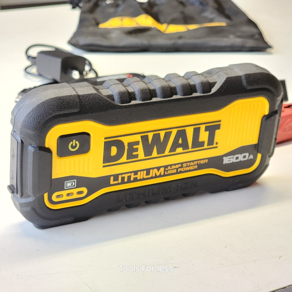 1600 Peak Amp Lithium Jump Starter with USB Power Bank (DXAELJ16)