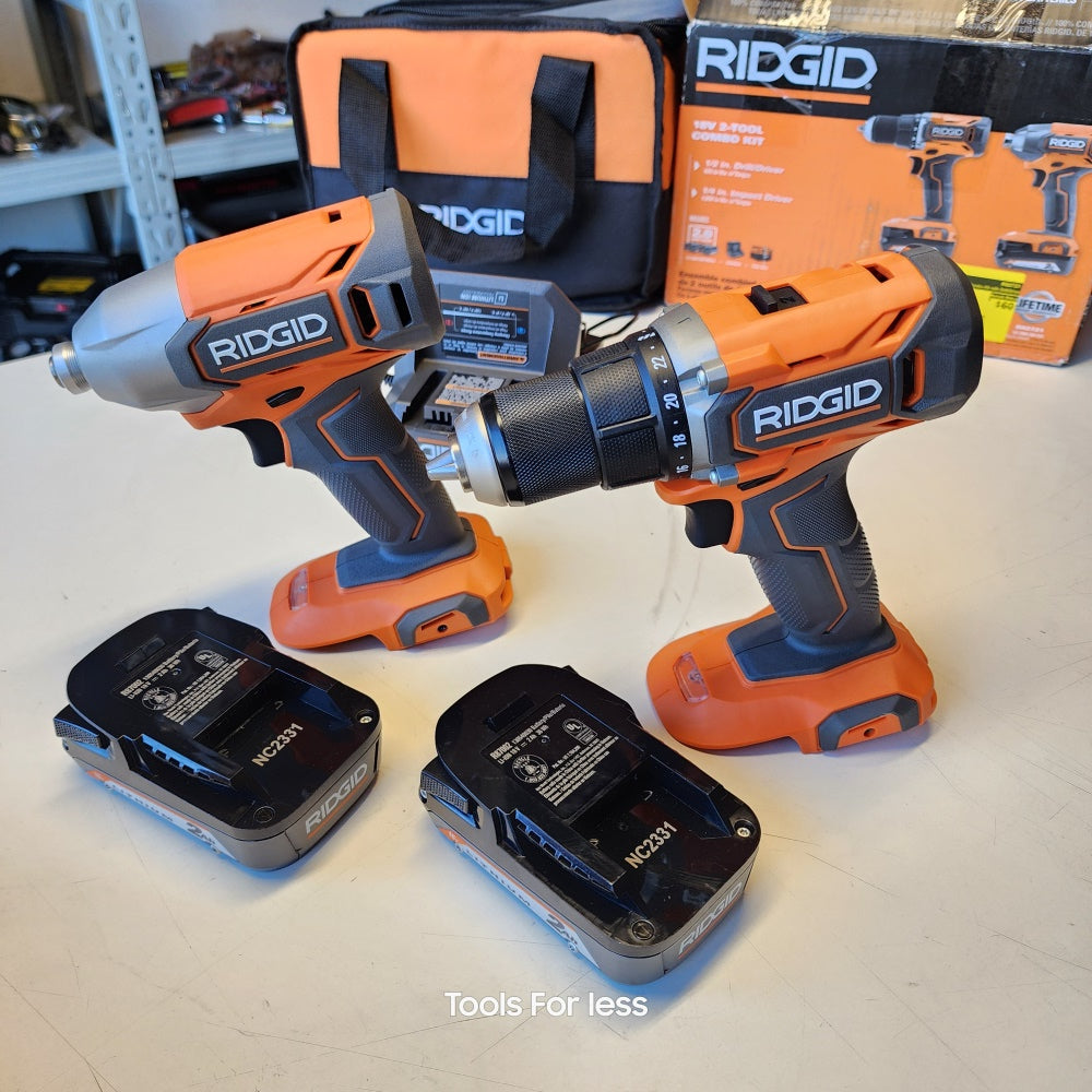 RIDGID 18V CORDLESS 2-TOOL COMB KIT WITH DRILL/DRIVER