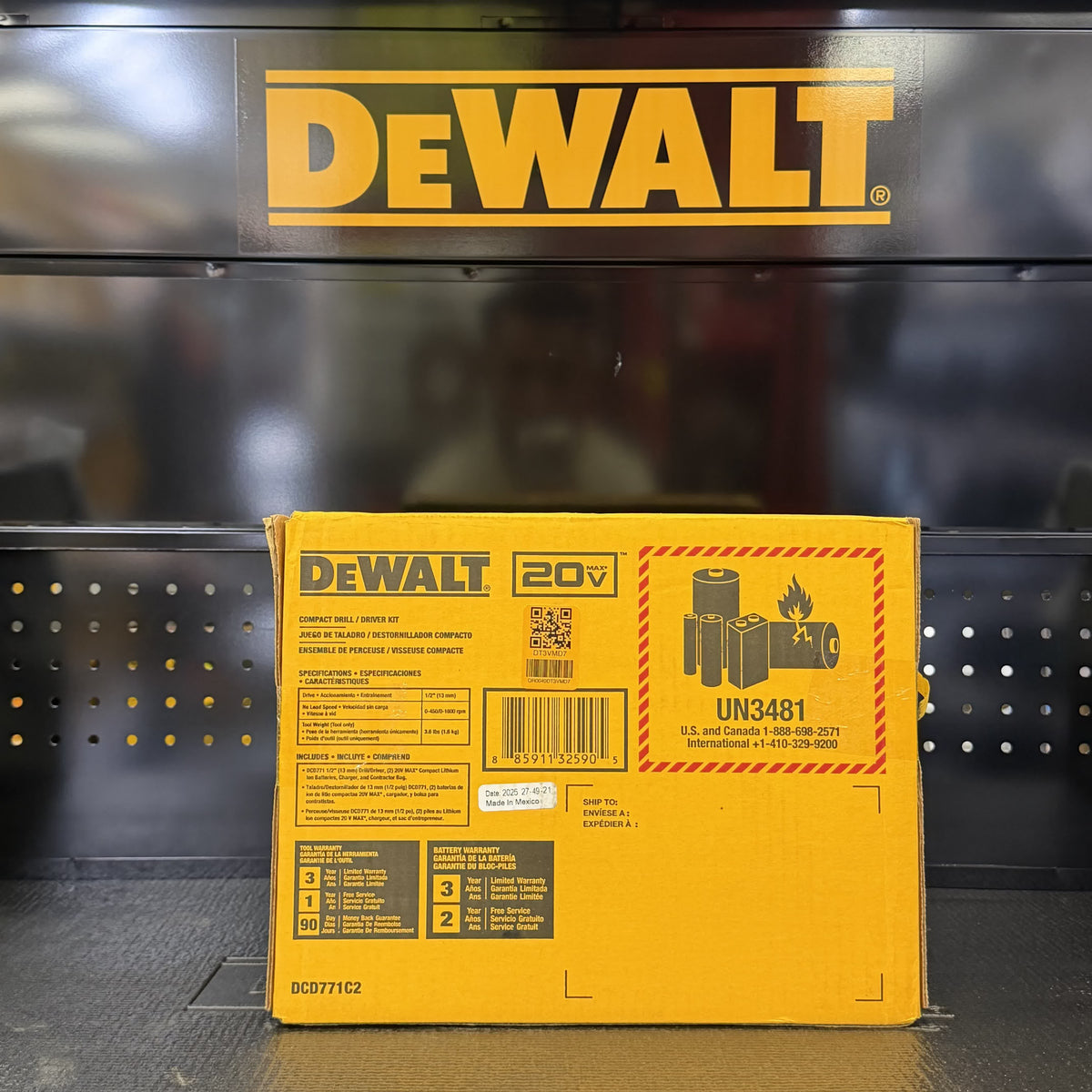 DEWALT DCD771C2