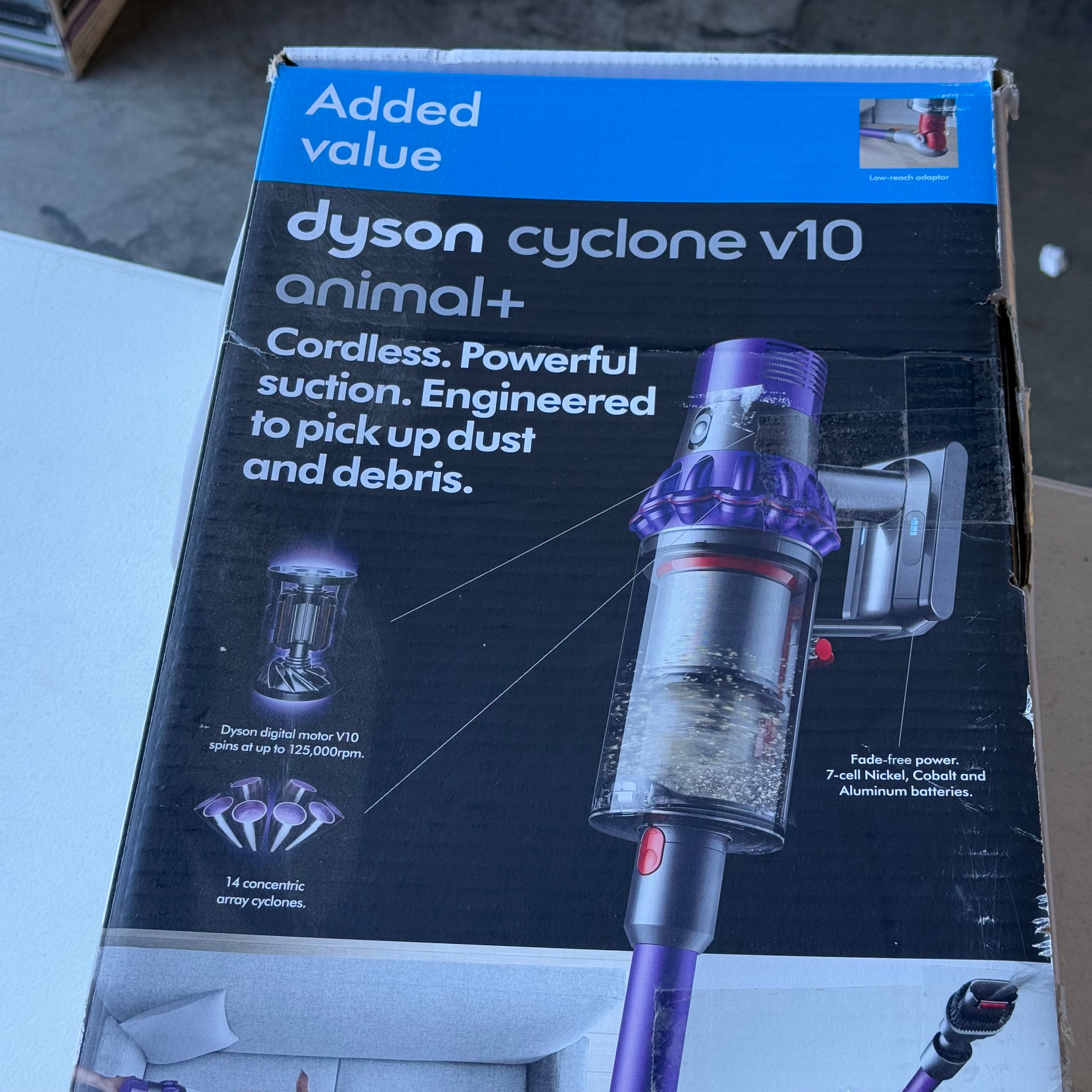 DYSON V10 ANIMAL+ STICK (Used - Fair)