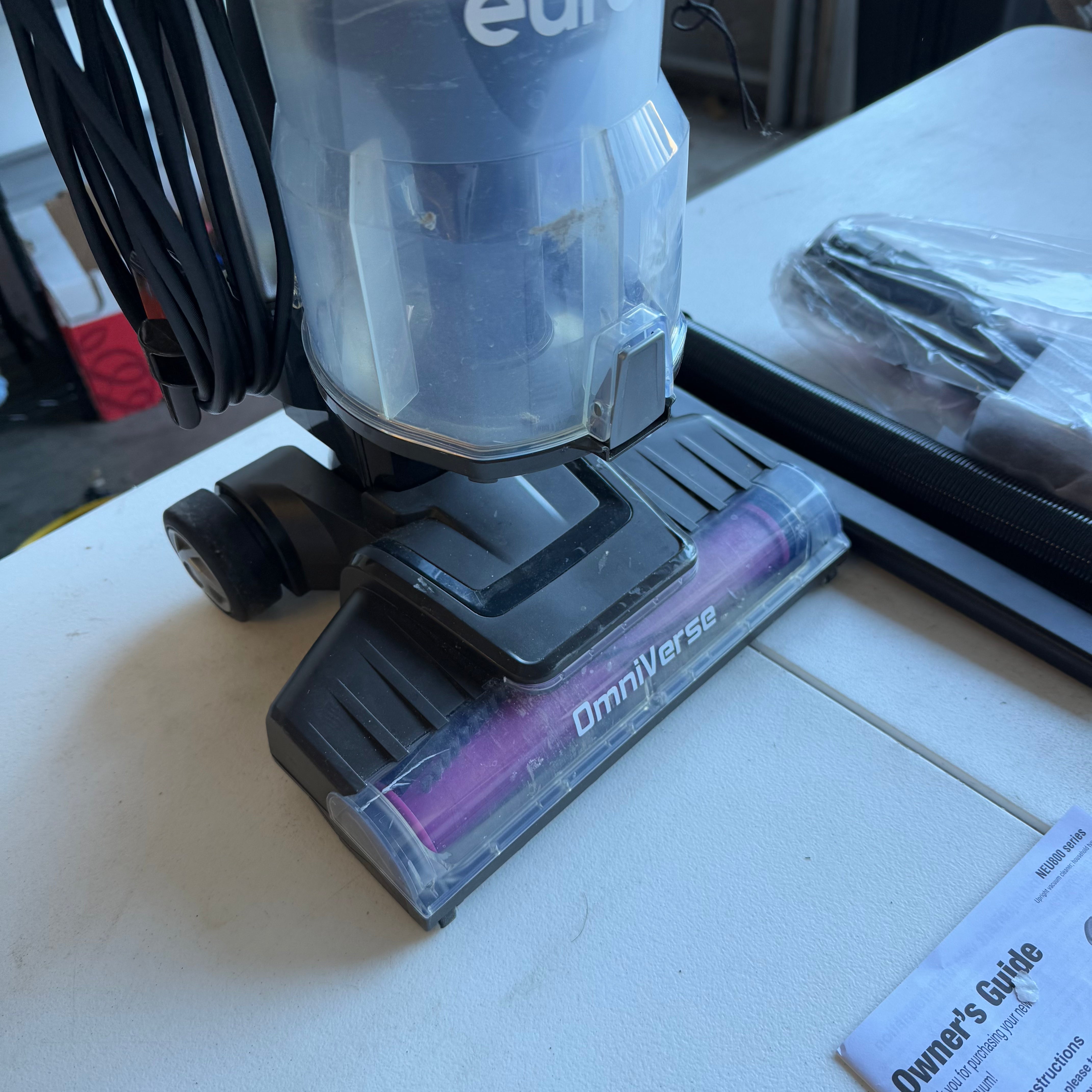 EUREKA OMNIVERSE VAC (Used)