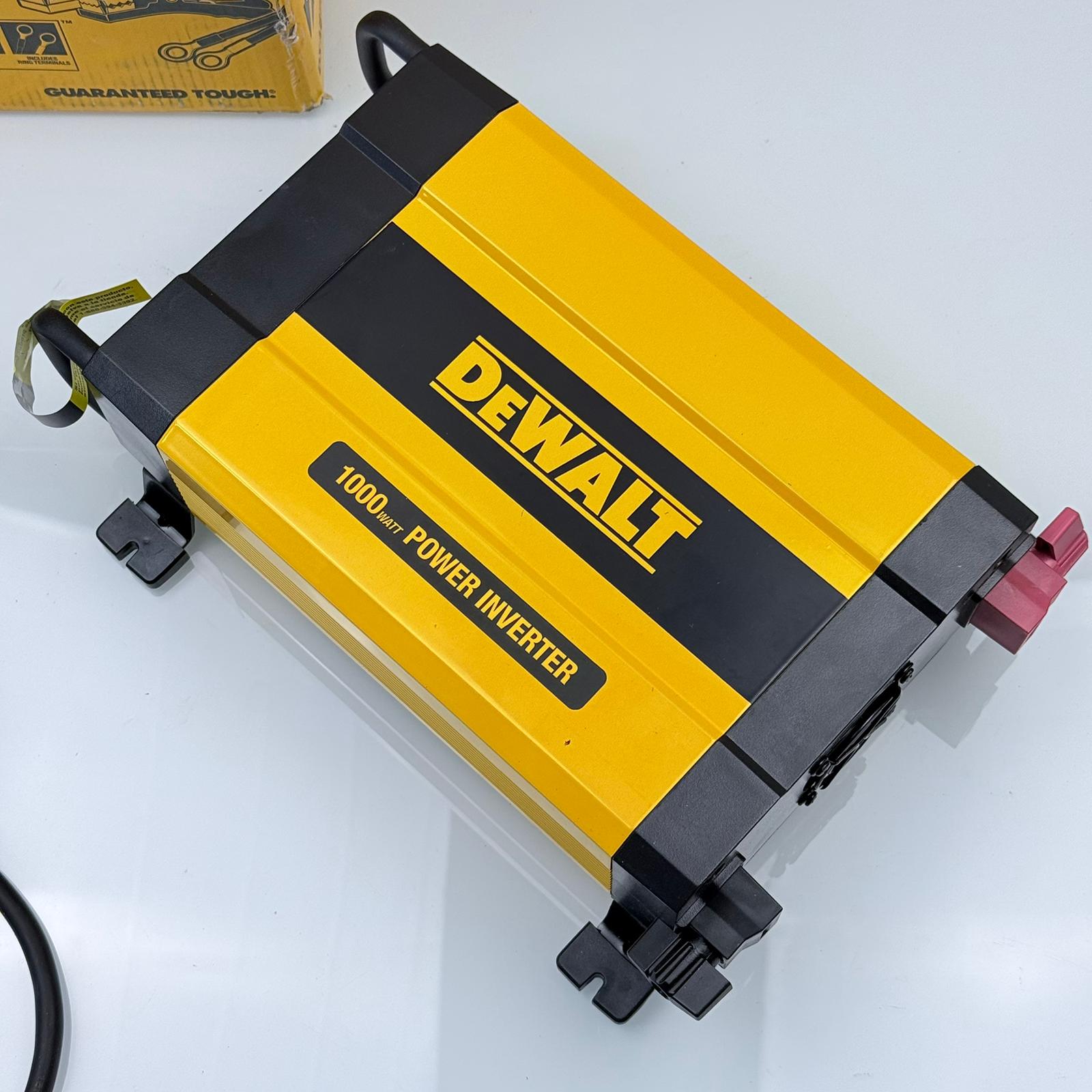 1000-Watt Portable Car Power Inverter with Triple USB Ports (DXAEPI1000)