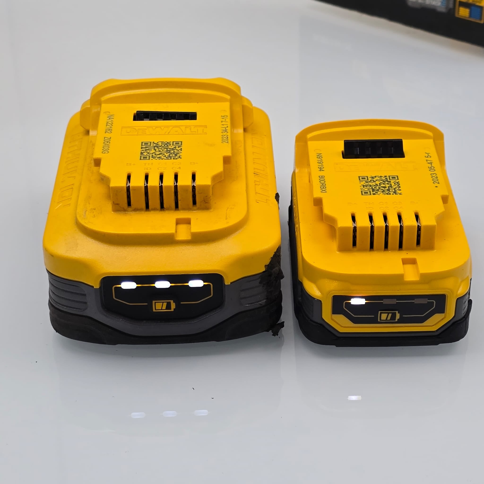 Powerstack 20-Volt Lithium-Ion 5.0 Ah and 1.7 Ah Batteries and Charger (DCBP315-2C)