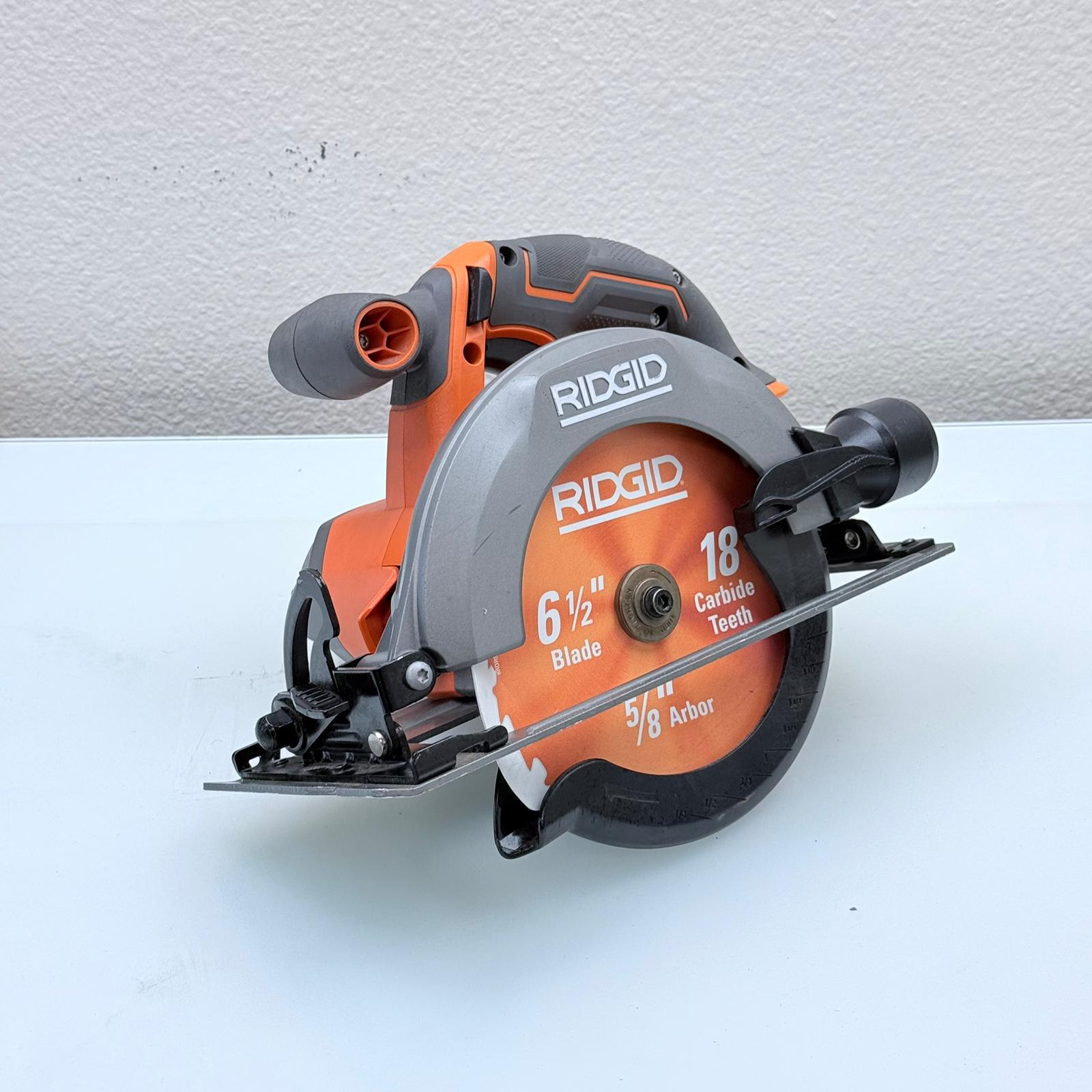 18V SubCompact Brushless Cordless 6-1/2 in. Circular Saw (Tool Only) (R8656B)