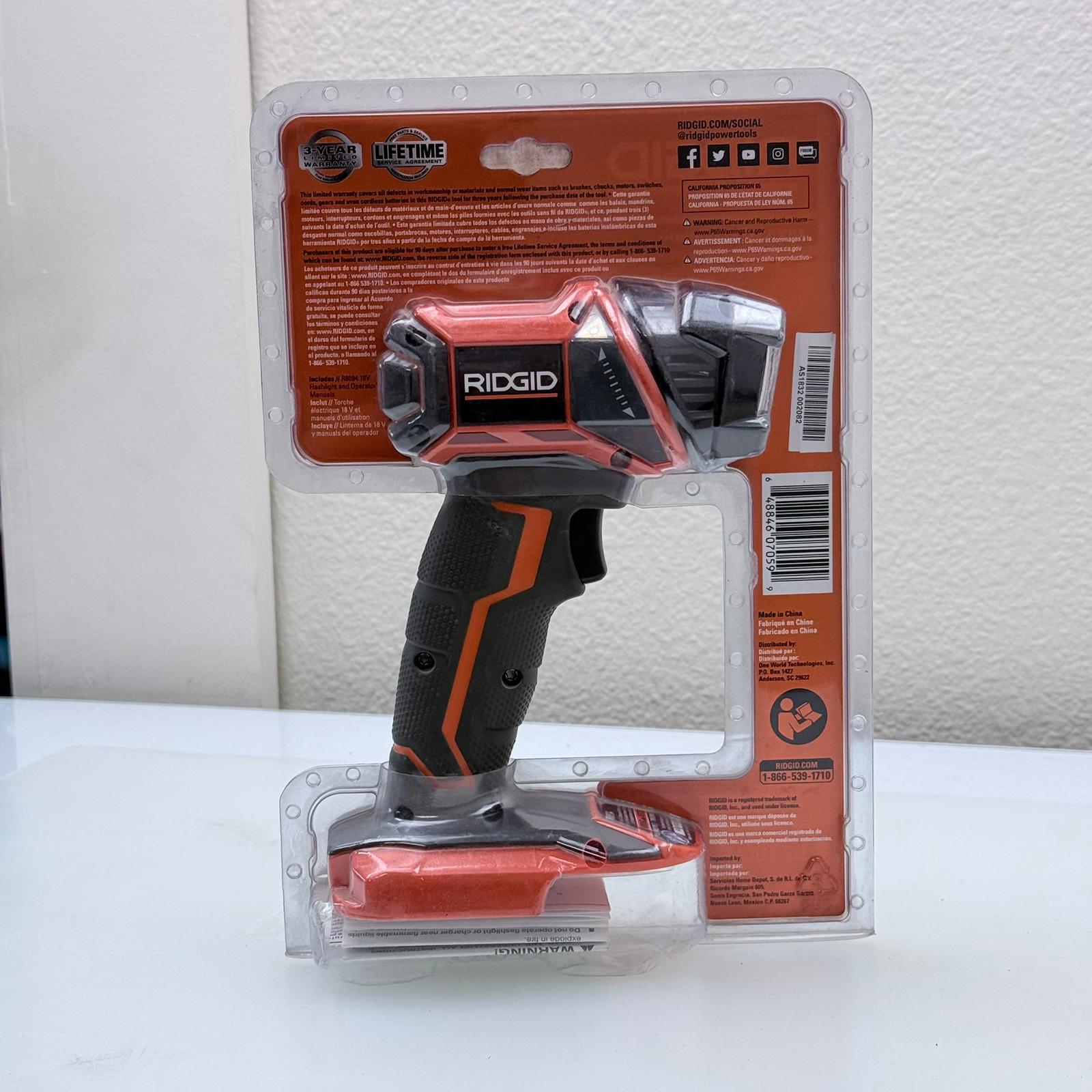 RIDGID 18V TORCH LIGHT (R8694B)