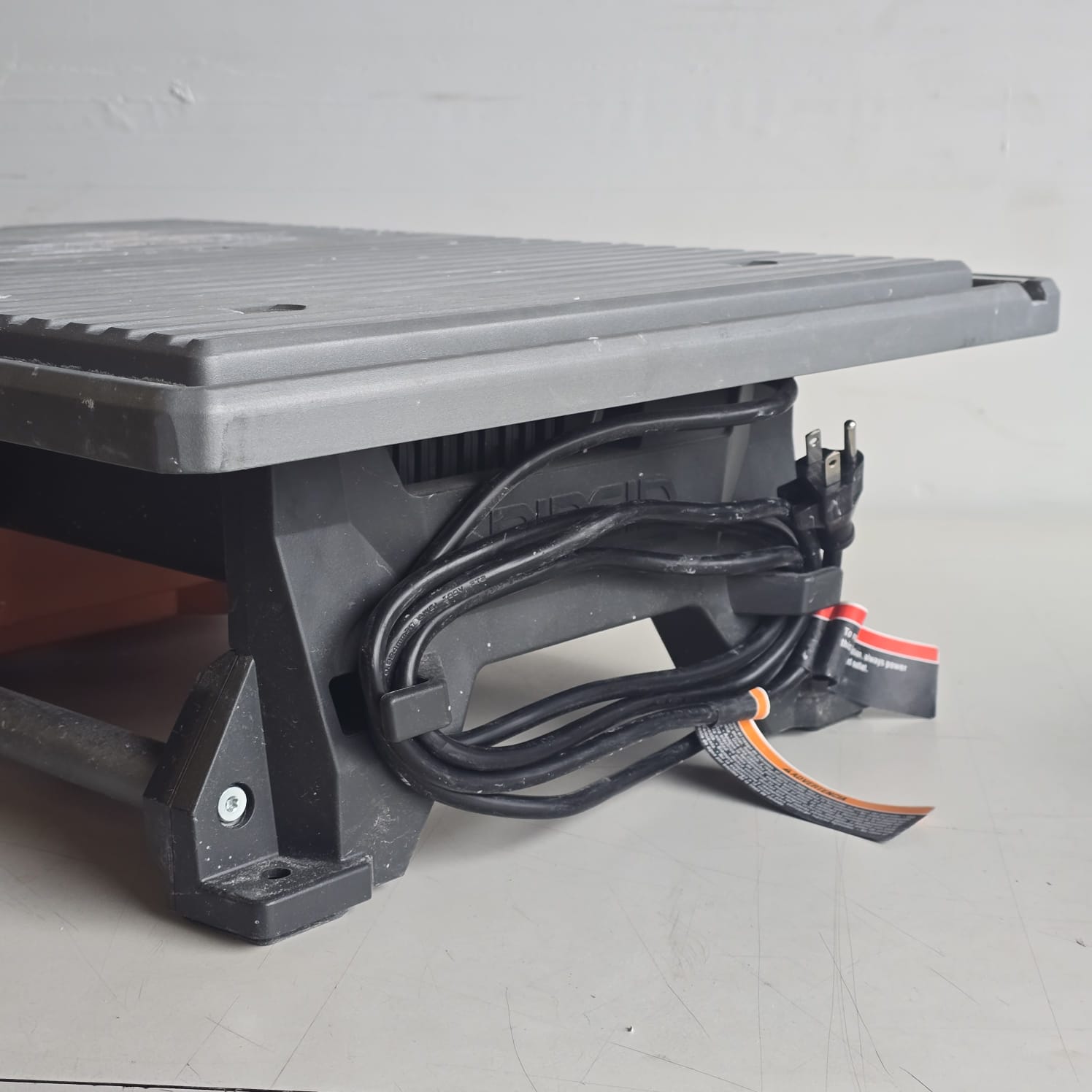 6.5-Amp 7 in. Blade Corded Table Top Wet Tile Saw (R4021)