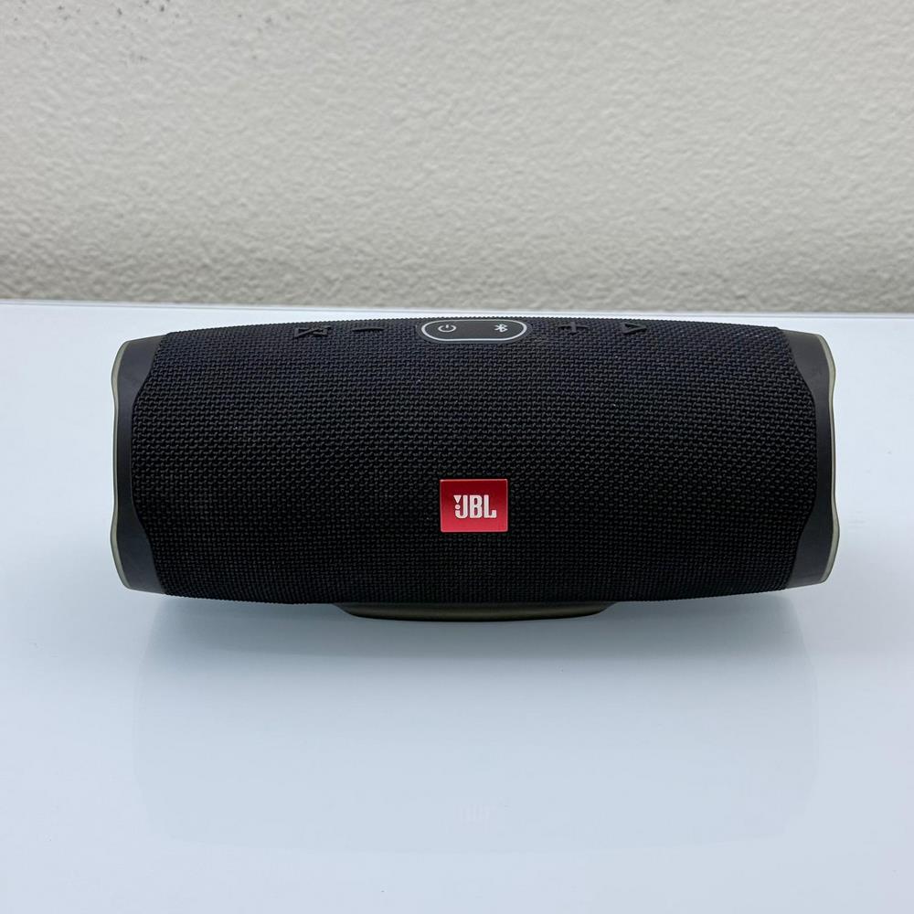 JBL Charge 4 - Portable Bluetooth Speaker with built-in Powerbank