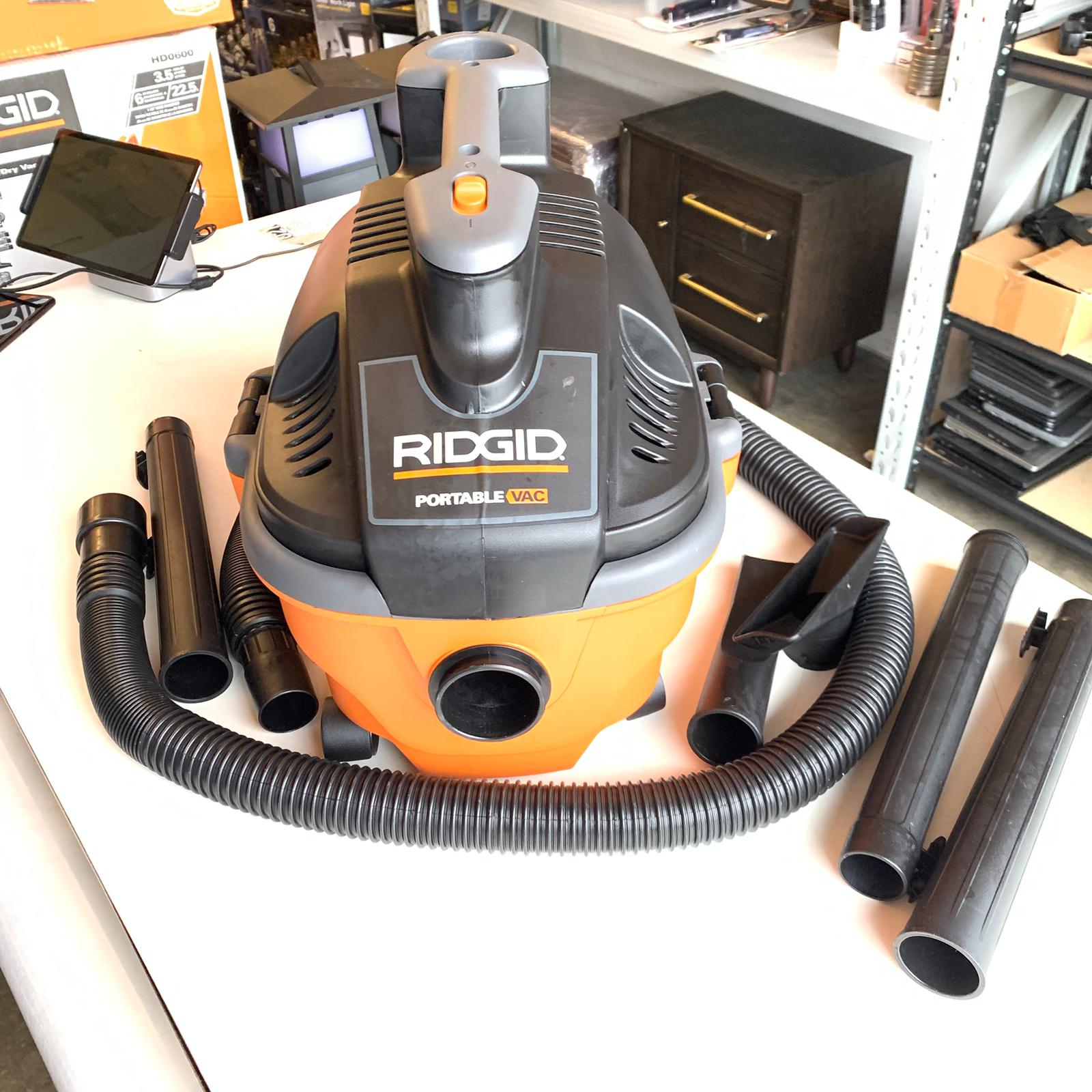 RIDGID 4 GAL PORTABLE WET/DRY VAC (WD4070)