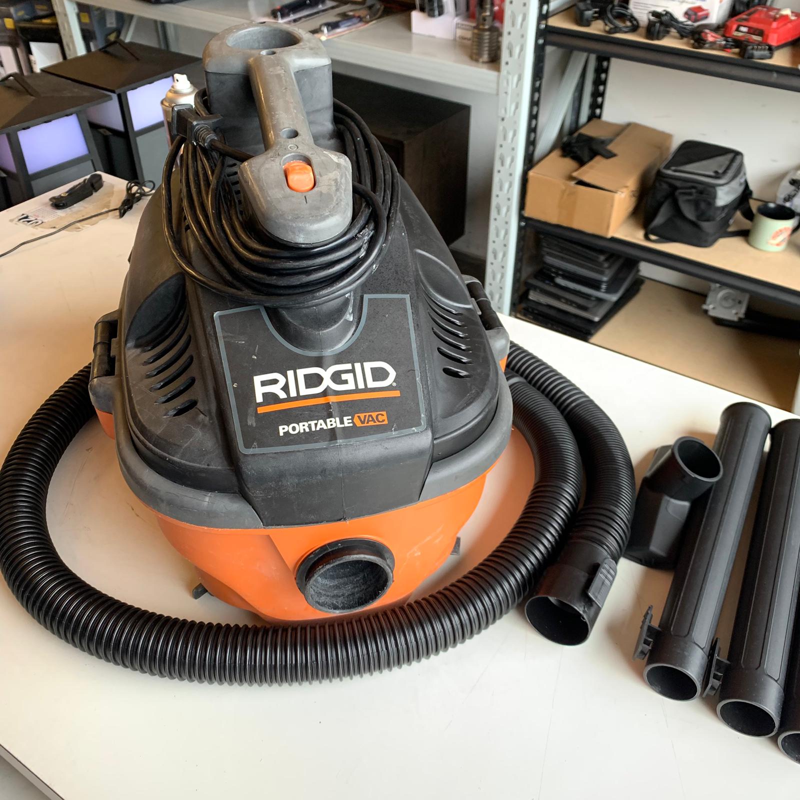 RIDGID 4 GAL PORTABLE WET/DRY VAC (WD4070)