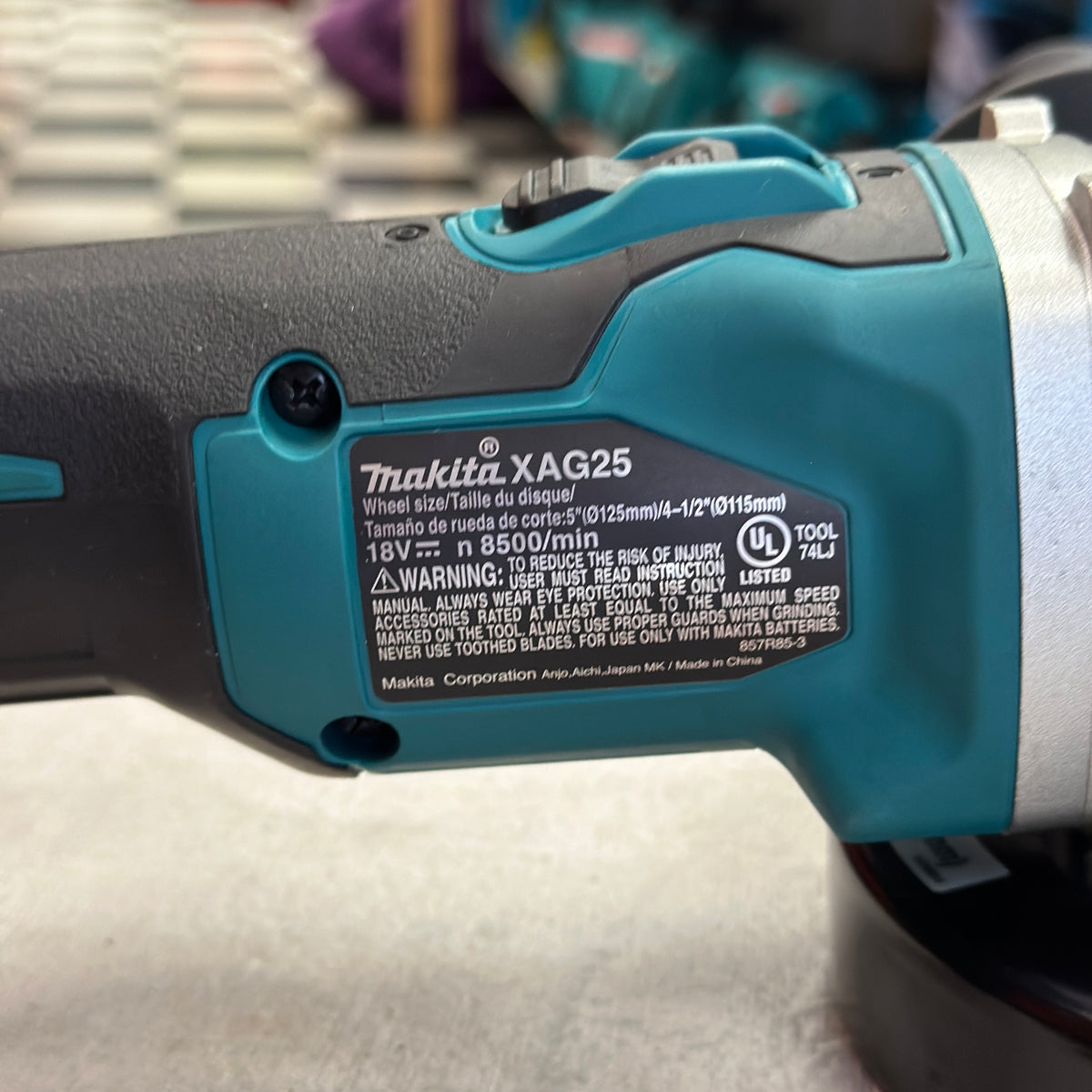 Makita XAG25Z 18V LXT Brushless Cordless 4-1/2 in. / 5 in. X-LOCK Angle Grinder - Factory Service
