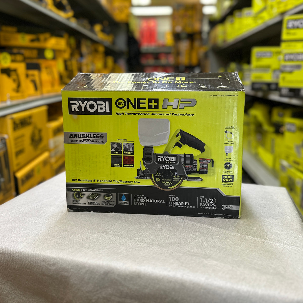 RYOBI ONE+ HP 18V Cordless Handheld Wet/Dry Masonry Tile Saw – PBLHTS01B (Tool Only)