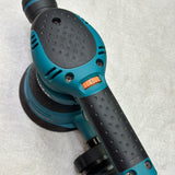 Variable-speed control on Makita BO5041 5-inch random orbit sander