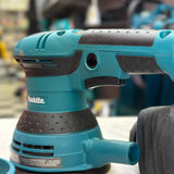 Renewed Makita BO5041 sander with included dust bag