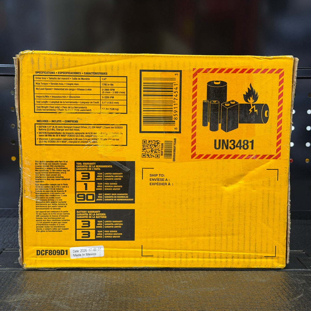 DEWALT ATOMIC 20V MAX Brushless 1/4-Inch Impact Driver Kit