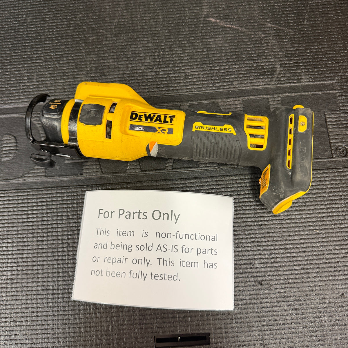 DEWALT DCE555 20V MAX XR Cordless Cut-Out Tool