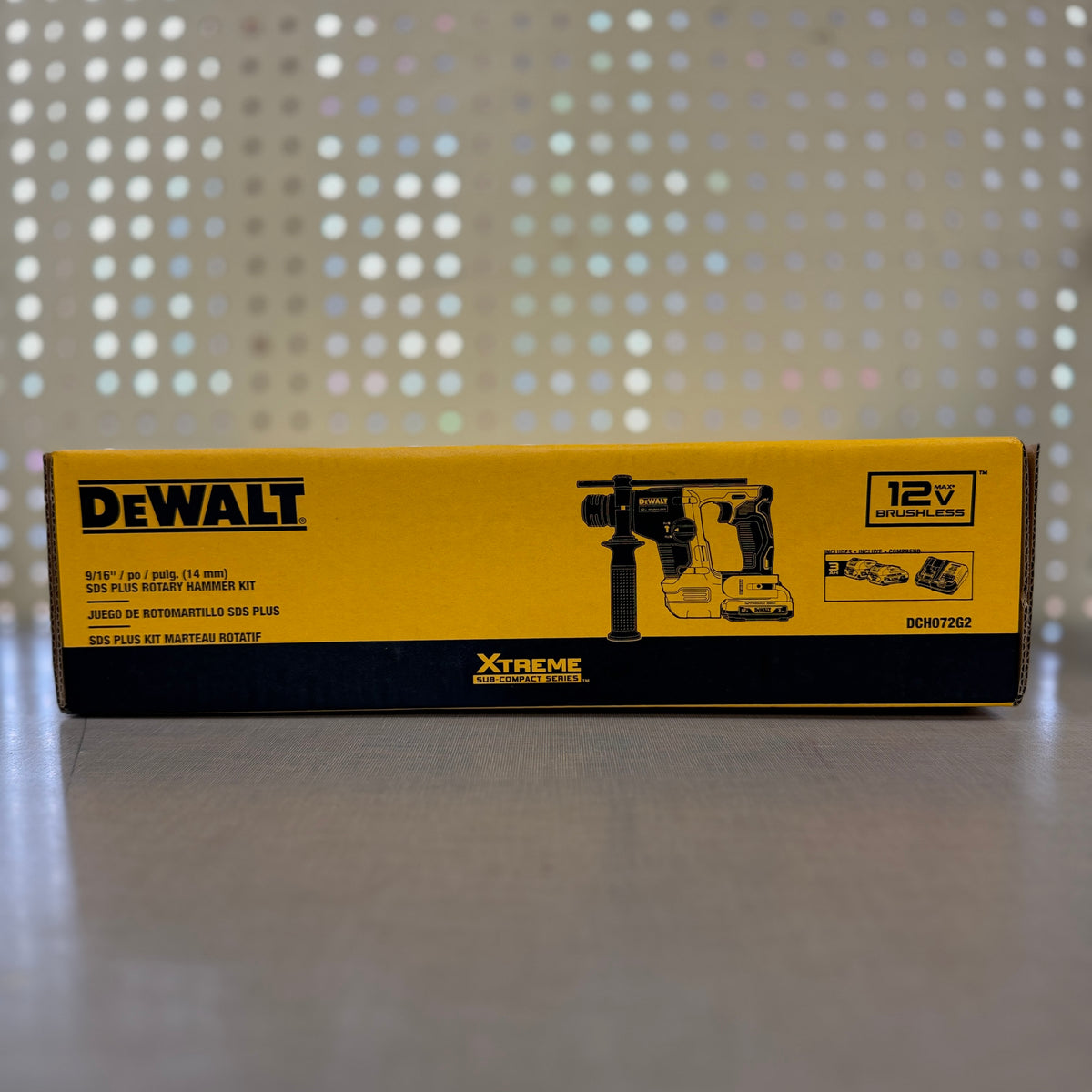 DEWALT DCH072G2 12V MAX Brushless 9/16 in. SDS Plus Rotary Hammer Kit