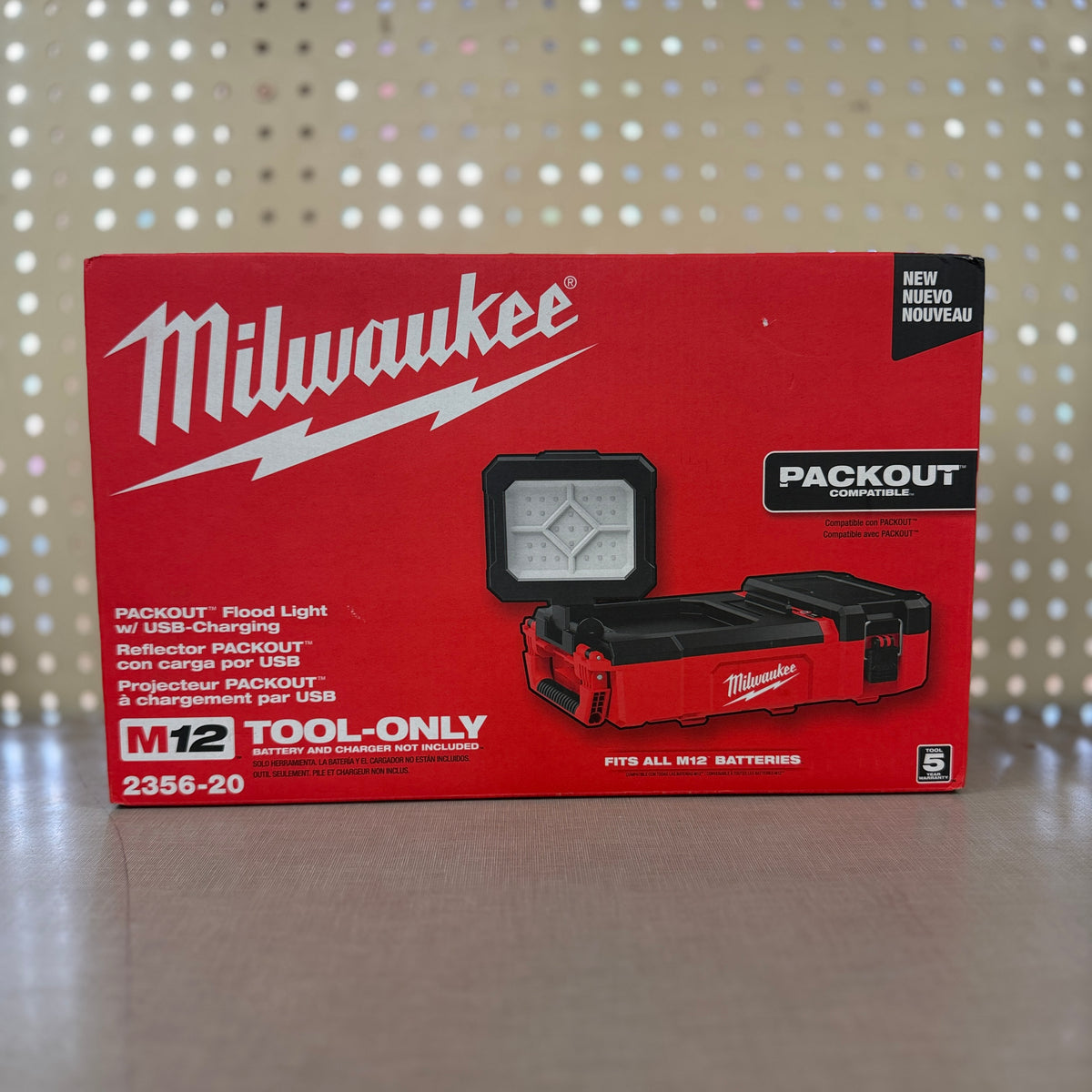 Milwaukee 2356-20 M12 PACKOUT Flood Light w/ USB-Charging (Tool Only)