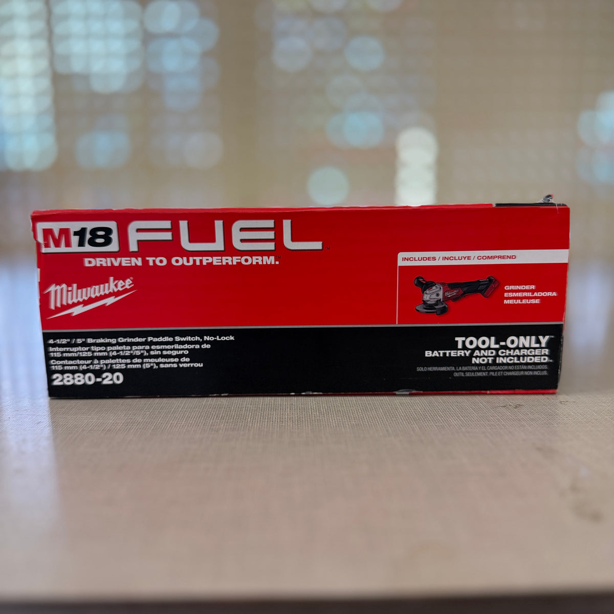 Milwaukee 2880-20 M18 FUEL 4-1/2 in. / 5 in. Braking Grinder Paddle Switch No-Lock (Tool Only)