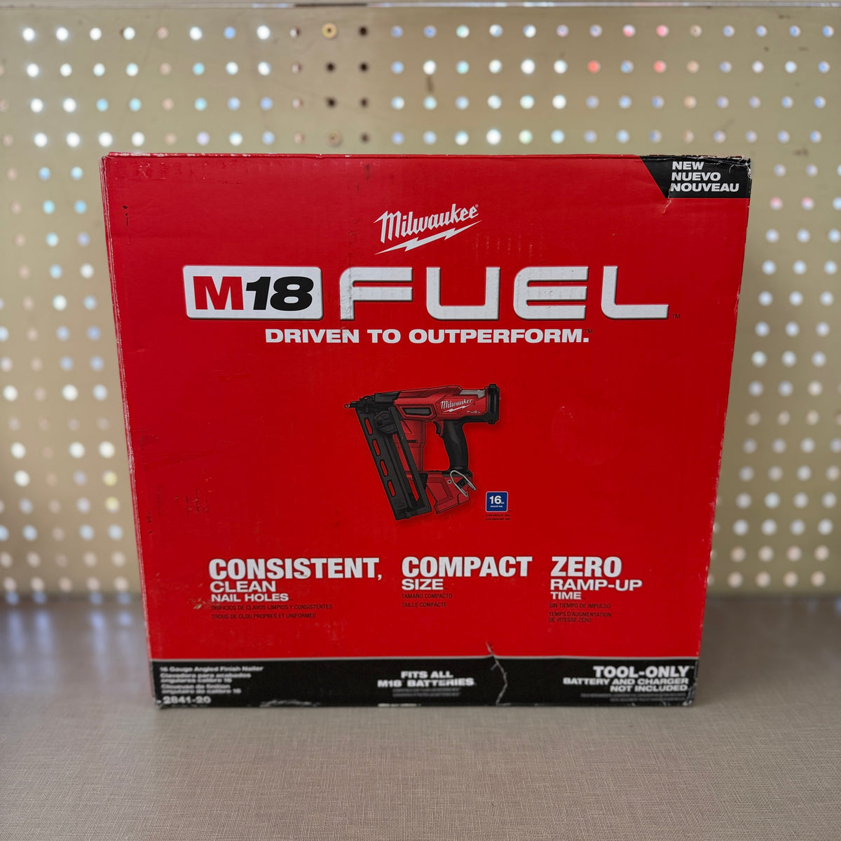 Milwaukee 2841-20 M18 FUEL 16 Gauge Angled Finish Nailer (Tool Only)