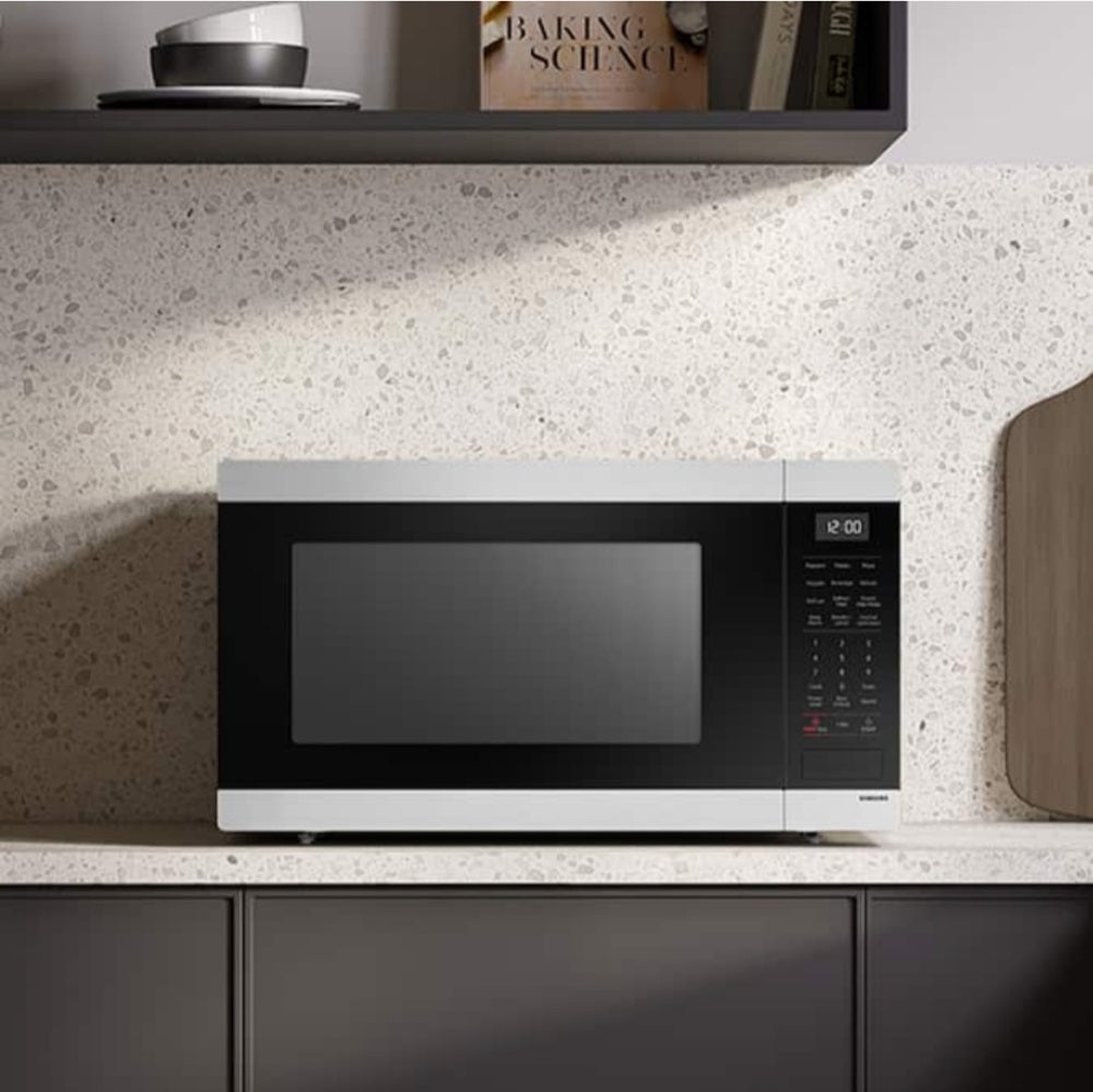 Microwave Oven With Sensor