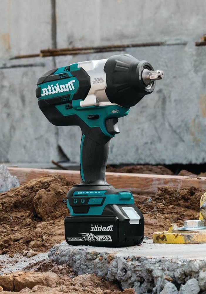 Makita XWT08Z-B-C 18V LXT Lithium Ion Brushless Cordless High Torque 1/2 Inch Sq Drive Impact Wrench Factory Serviced Tool Only