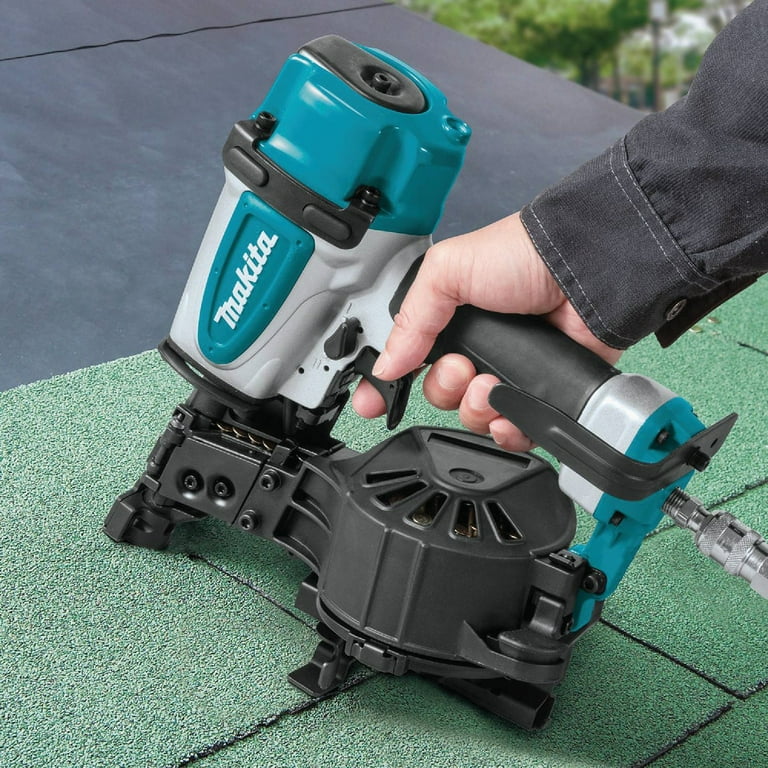 Makita AN454-B/C 1 3/4 Inch Coil Roofing Nailer (Reconditioned)