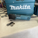 Makita 3 Amp Corded Variable Speed Oscillating Multi-Tool Kit With Blade, Sanding Pad, Sandpaper, Adapter, Hard Case